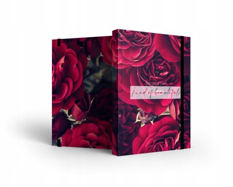 Kalendarz A4 dzienny z gumką 2026 K76