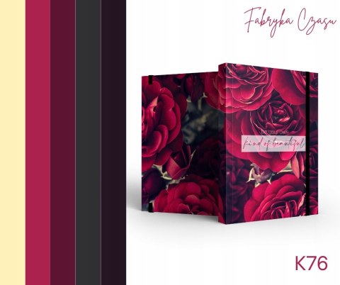 Kalendarz A4 dzienny z gumką 2026 K76